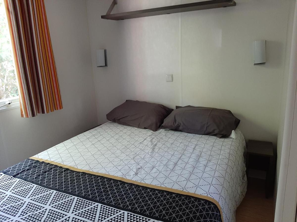 Mobile Home Entierement Equipe La Roque-d'Antheron Exteriér fotografie